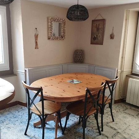 Maison De Village Dans Une Rue Calme Ax-les-Thermes Eksteriør bilde