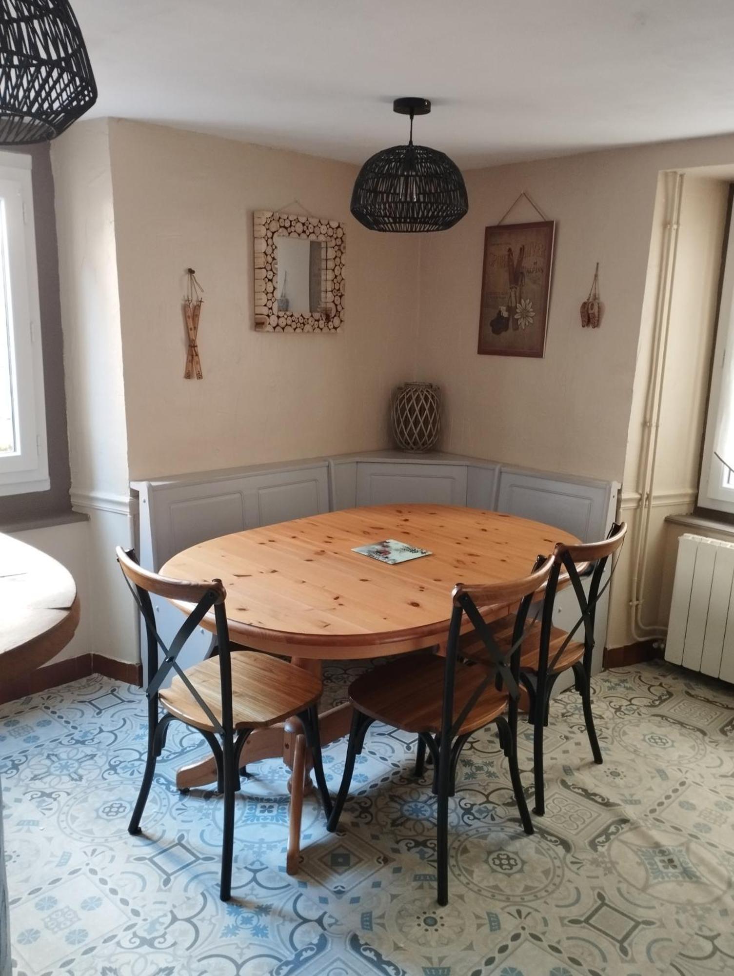 Maison De Village Dans Une Rue Calme Ax-les-Thermes Eksteriør bilde